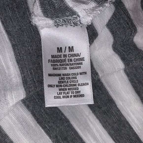 Aeropostale Halter Tank Top - Picture 4 of 5